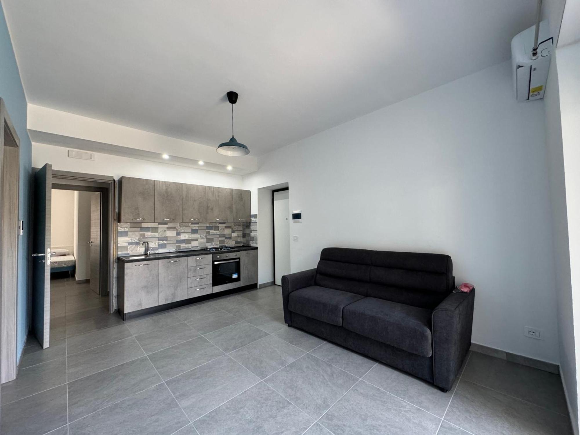 Nathouse Villafranca Tirrena Exterior foto