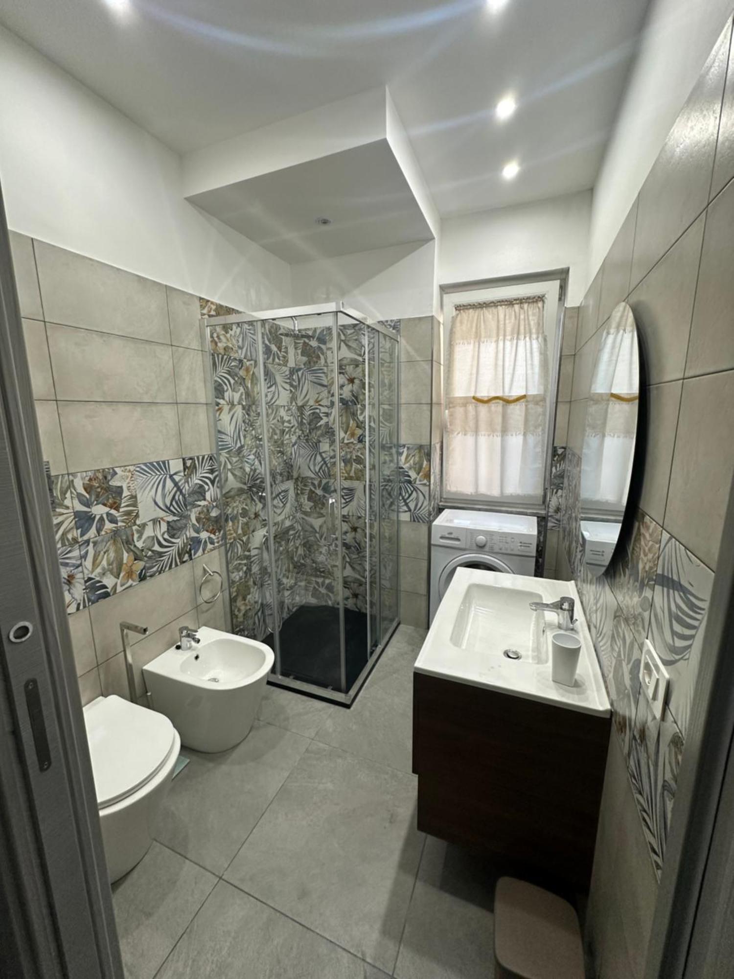 Nathouse Villafranca Tirrena Exterior foto
