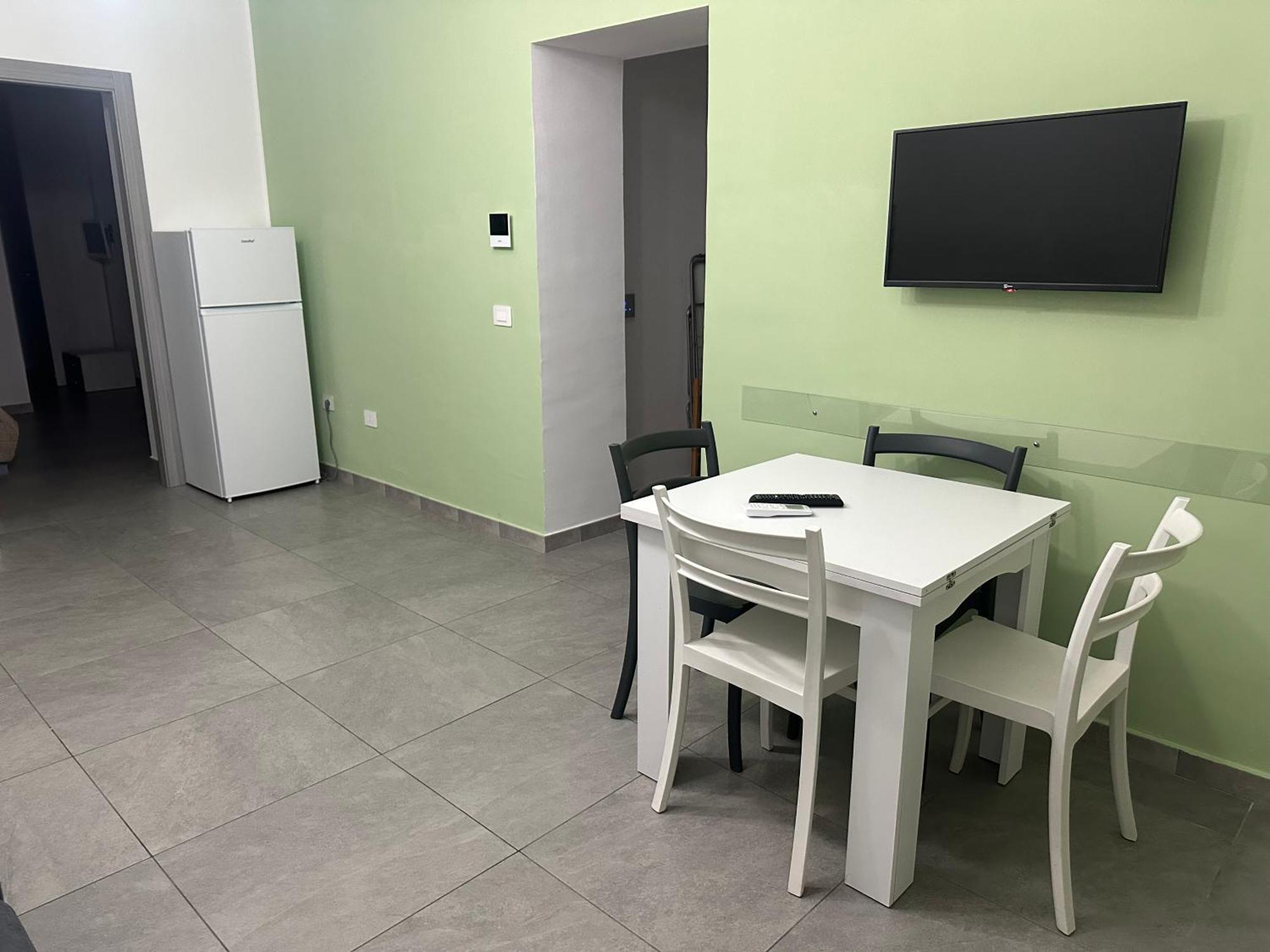 Nathouse Villafranca Tirrena Exterior foto