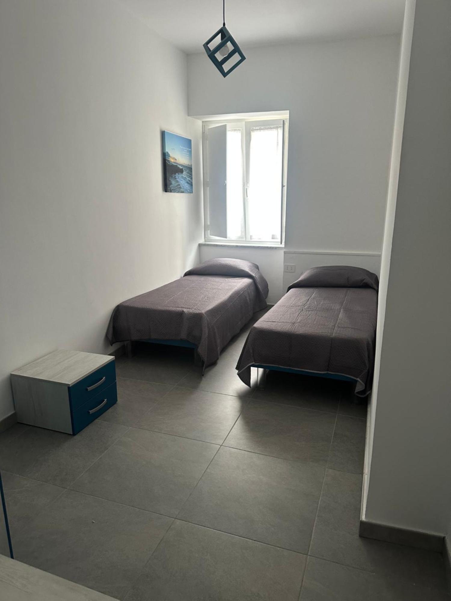 Nathouse Villafranca Tirrena Exterior foto